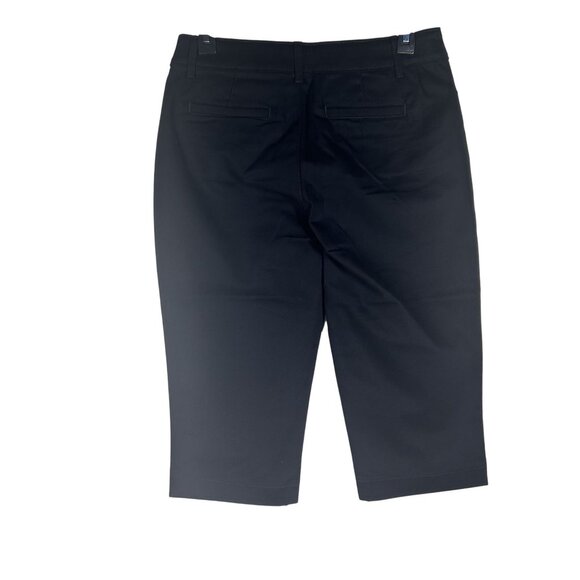 St. John's Bay Womens Black Capri Pants Size 4P Mid Rise Pockets NWT - Picture 2 of 12